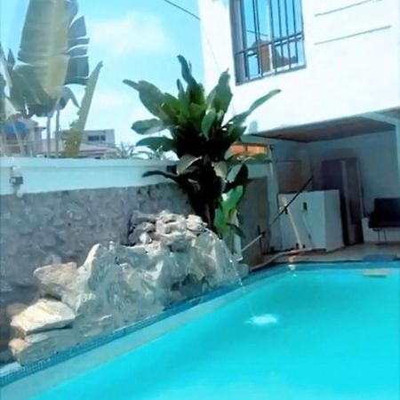 Appartement 2 chambres résidence privée Yaoundé Esterno foto